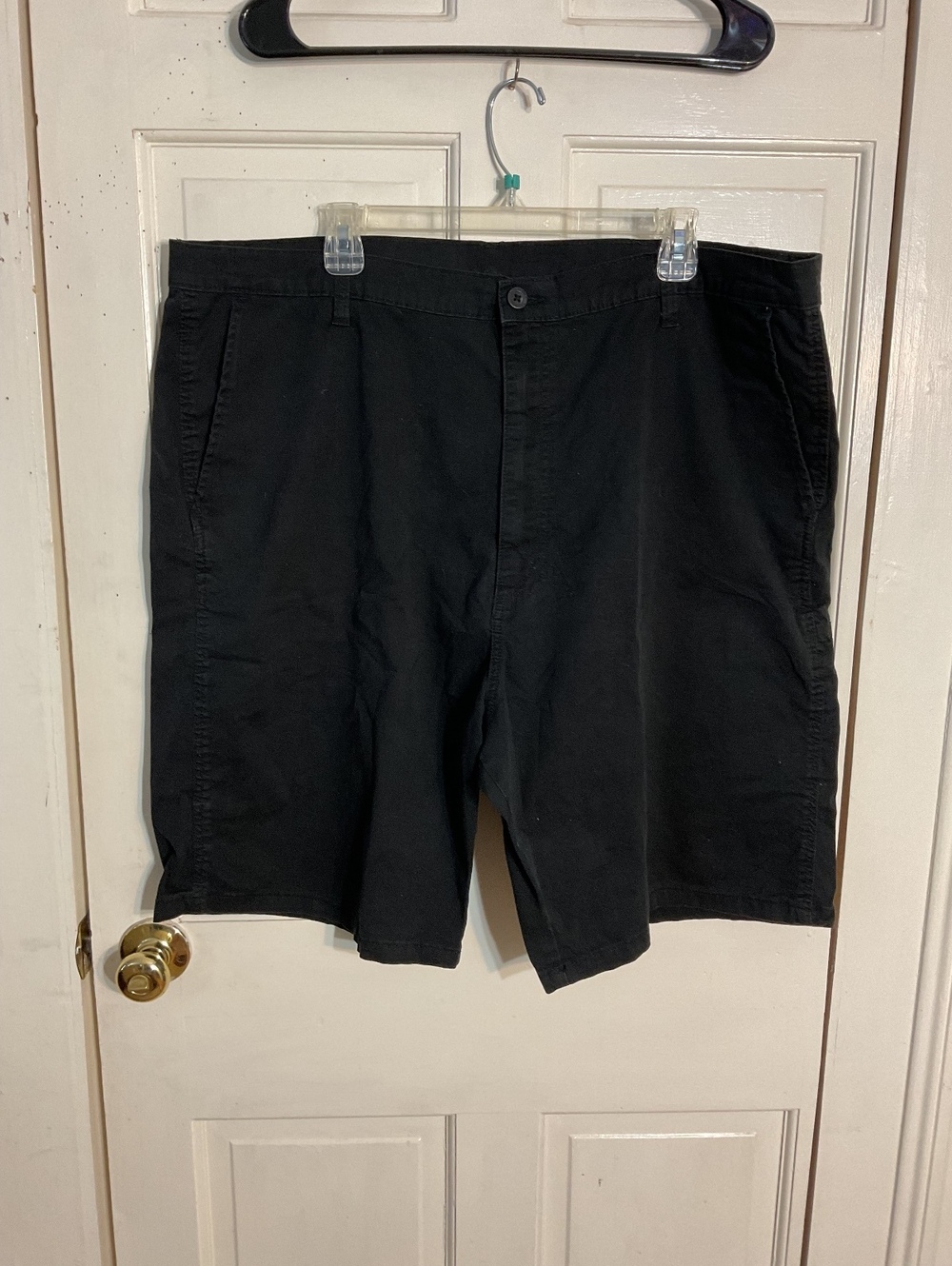 Wrangler black cargo shorts men’s size 42